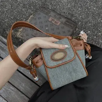LEFTSIDE Y2K стил малки дънкови чанти за подмишници за жени 2023 Зимна корейска модна чанта за рамо чанти и портмонета